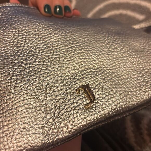 Juicy Couture LOVE Pebbled Leather Clutch Wristlet - Picture 15 of 16